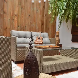 https://casa-las-pardelas.tenerifehoteles.net