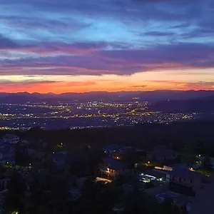 Apartamento Acogedor Con Fantásticas Vistas., La Zubia (Granada)